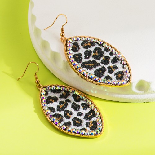 Fashion Jewelry Leather Earrings For Women YWHME-113