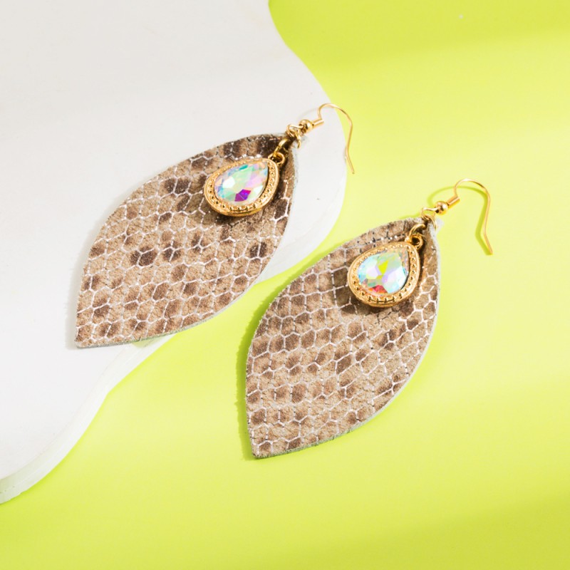 Fashion Jewelry Leather Earrings For Women YWHME-115 