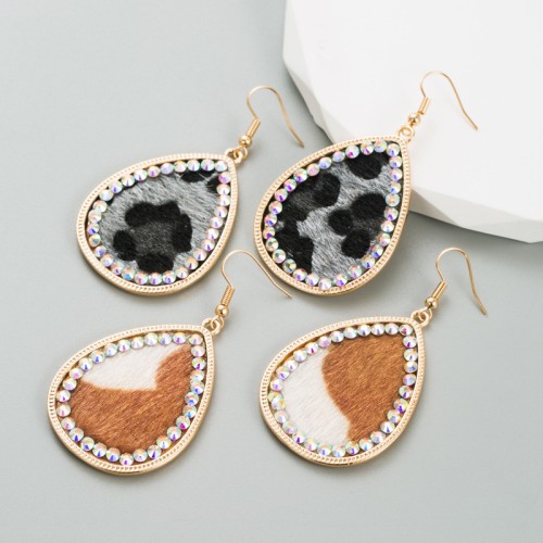 Fashion Jewelry Leather Earrings For Women YWHME-38