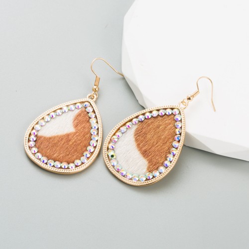 Fashion Jewelry Leather Earrings For Women YWHME-38