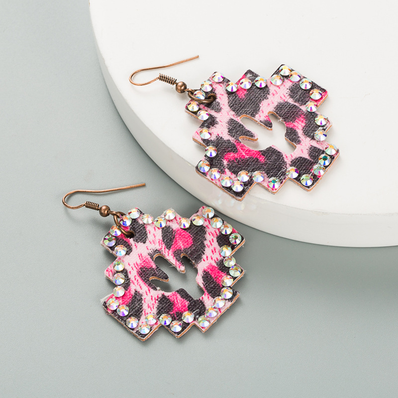 Fashion Jewelry Leather Earrings For Women YWHME-69 