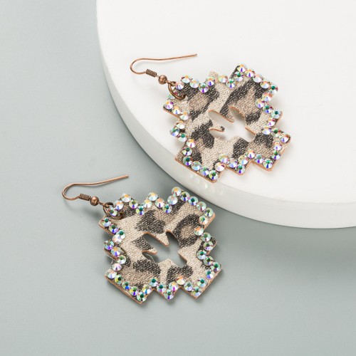 Fashion Jewelry Leather Earrings For Women YWHME-69