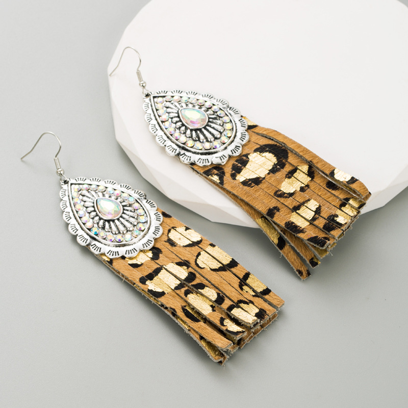 Fashion Jewelry Leather Earrings For Women YWHME-93 