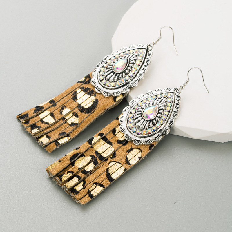 Fashion Jewelry Leather Earrings For Women YWHME-93 